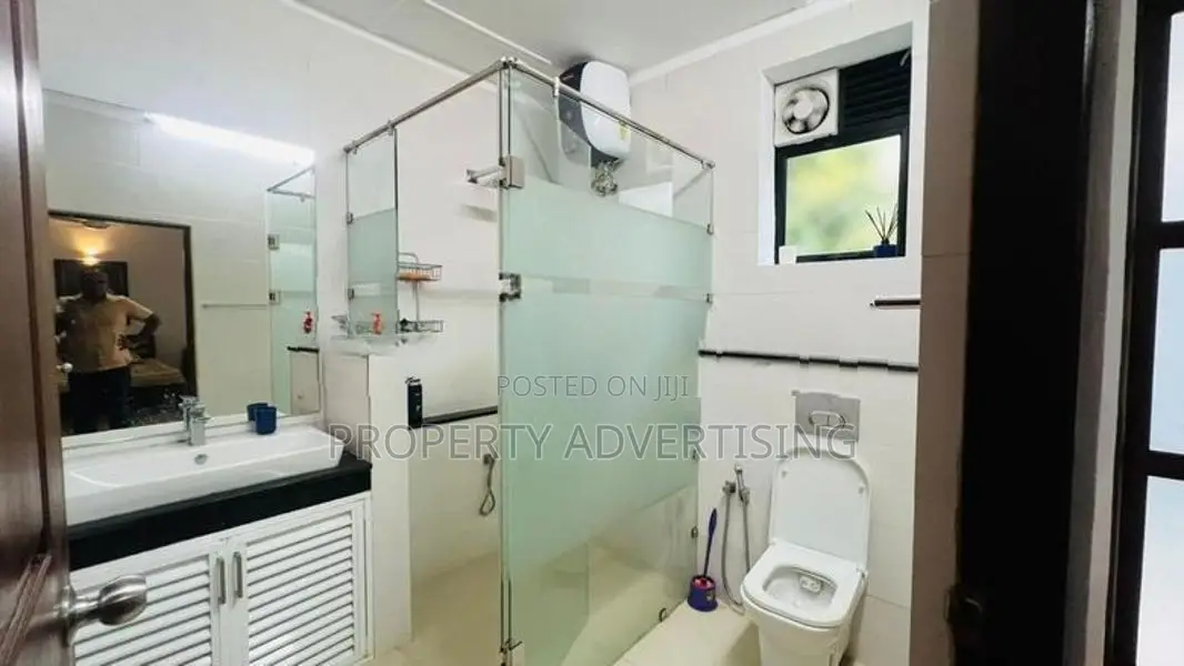 4BR Colombo 07 House For Sale In A Prime Location.