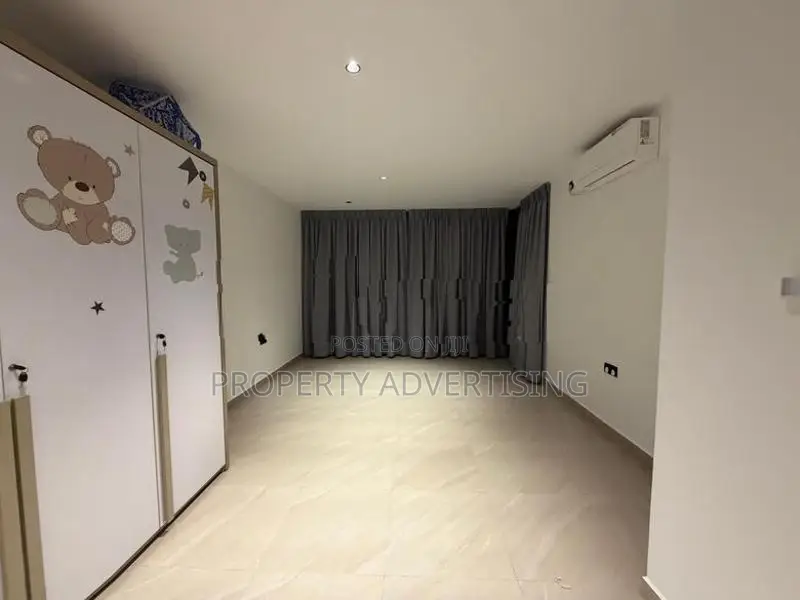 Luxury Furnished House for Sale – Lake Road, Battaramulla