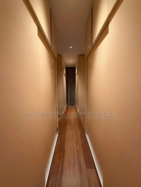 Luxury Furnished House for Sale – Lake Road, Battaramulla