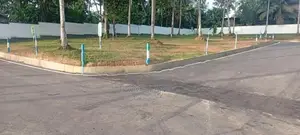 Land in Yakkala