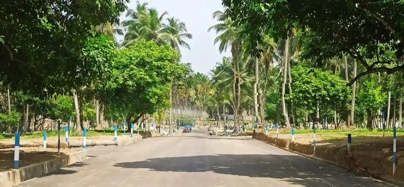 Land in Yakkala