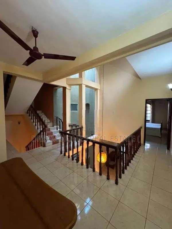 Partially Furnished Modern Upstairs House for Rent – Wijerama, Nugegod