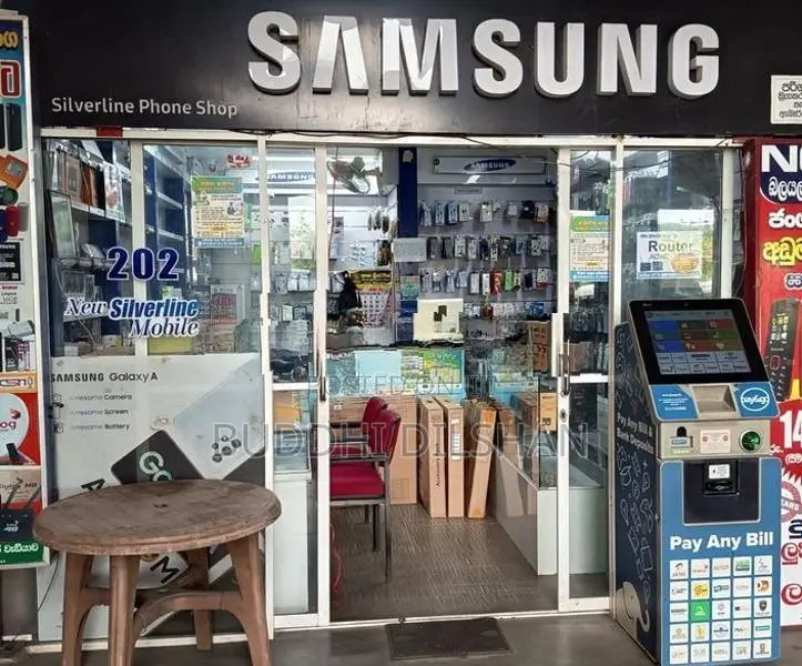 Shop for Sale in Bus Stand Mawathagama