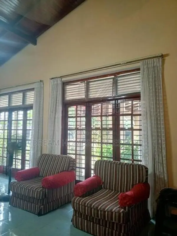 26 Perch House for Sale in Kandana