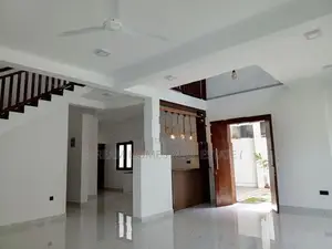 4 Bedroom Luxury Home with Stunning Rooftop Views – Kandana