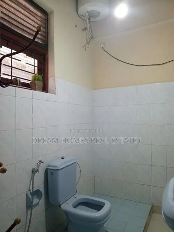 26 Perch House for Sale in Kandana