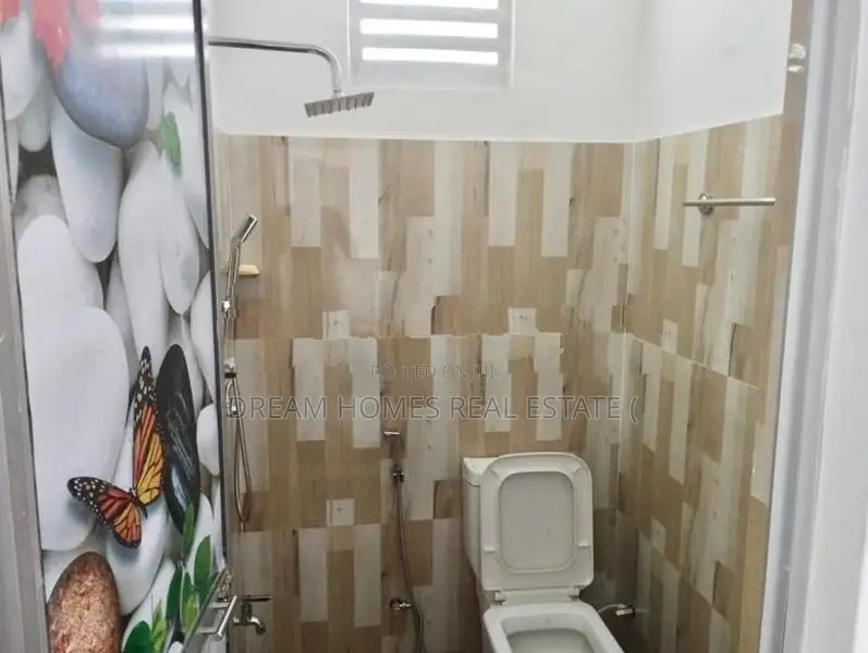 House for Sale in Halbarawa, Homagama Peaceful Residential
