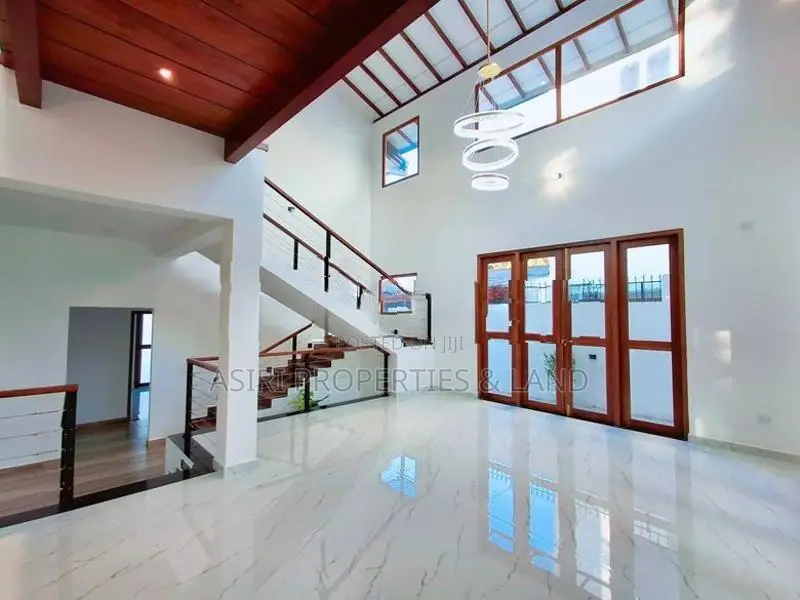 Luxury 4 Bedrooms New House for sale in Piliyandala Kesbewa