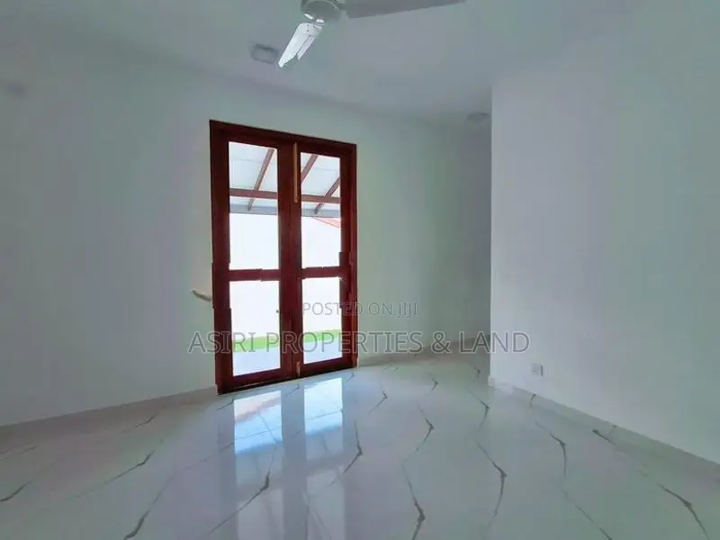 Luxury 4 Bedrooms New House for sale in Piliyandala Kesbewa