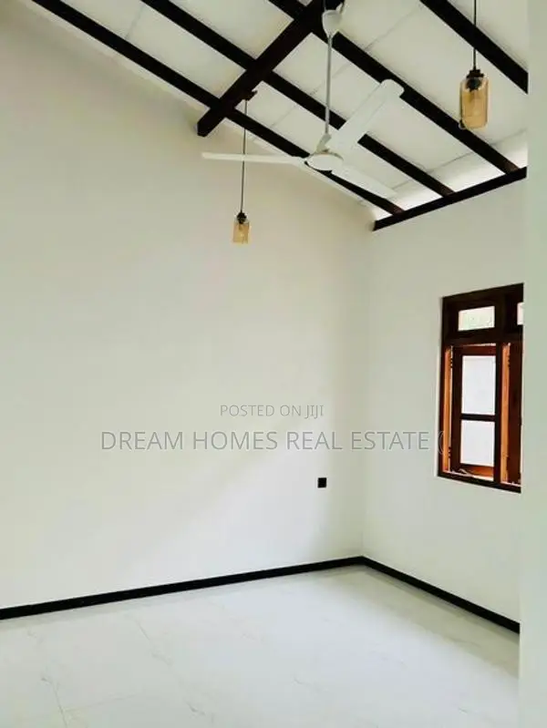 Brand New Modern Luxury Home for Sale – Ratmalana (Daham Mawatha)