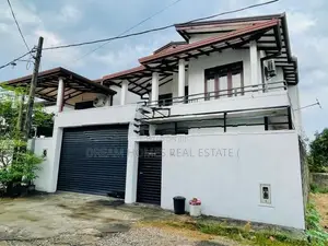 4-Bedroom Family Home Near Kottawa Highway