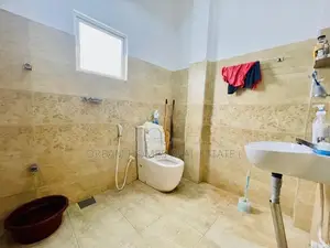 4-Bedroom Family Home Near Kottawa Highway