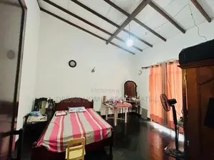 Upstair House for Sale in Katubedda, Moratuwa