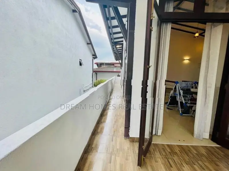 4-Bedroom Family Home Near Kottawa Highway