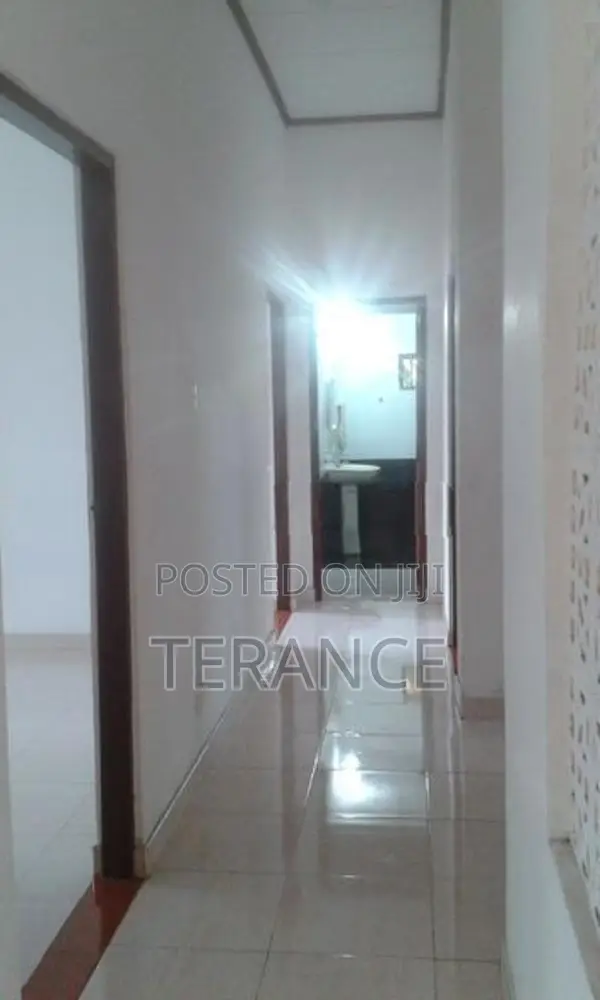 Three-Bedroom House for Rent – Walisara