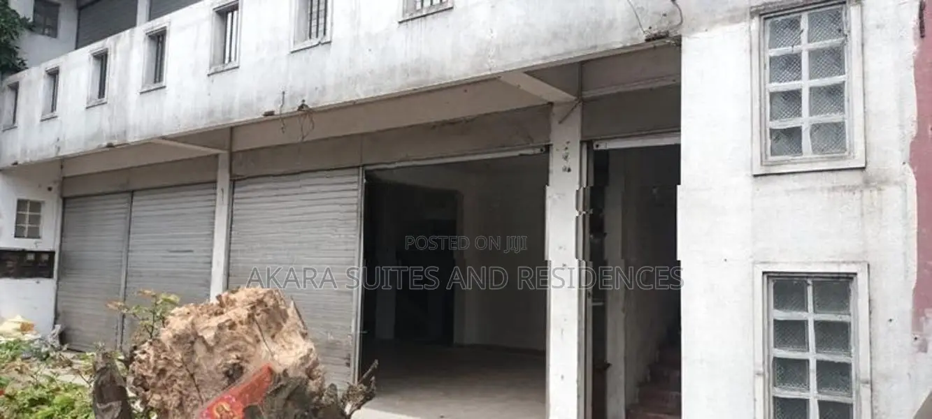 5000 Sq.ft - Commercial Building for Sale CP44281 Piliyandala