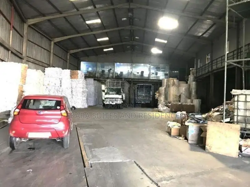 16413 Sq.ft - Warehouse for Sale CP35309 Wattala