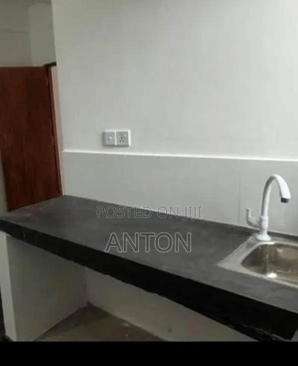 Annex for Rent at Infront of General Hospital Nuwara Eliya