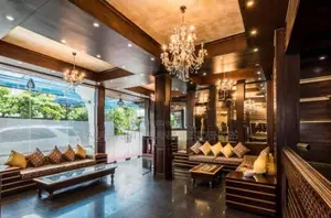 30000 Sq.ft - Luxury Hotel for Sale CP34754 Mount Lavinia