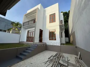 Superb Brand New House for Sale in Piliyandala