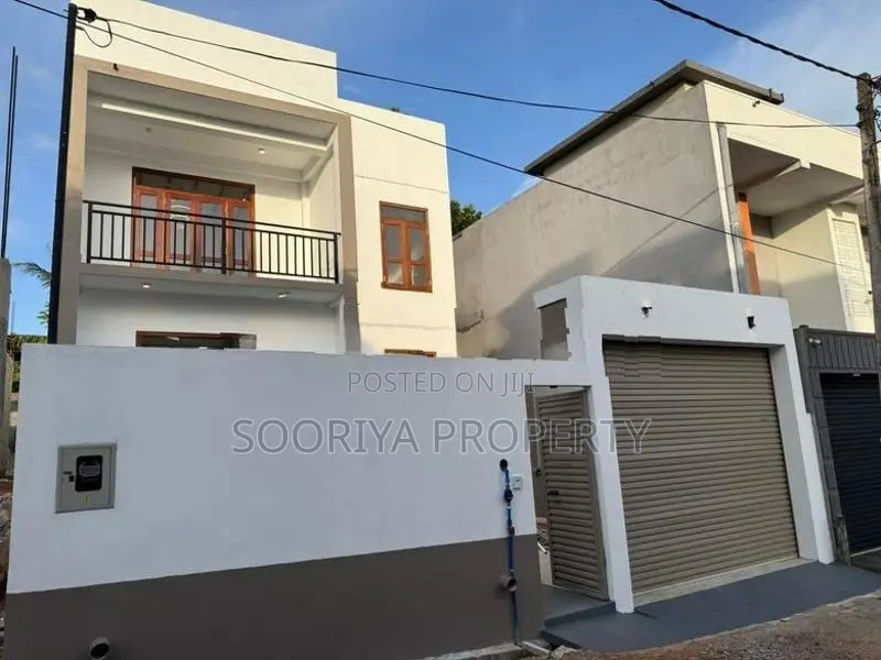 Superb Brand New House for Sale in Piliyandala
