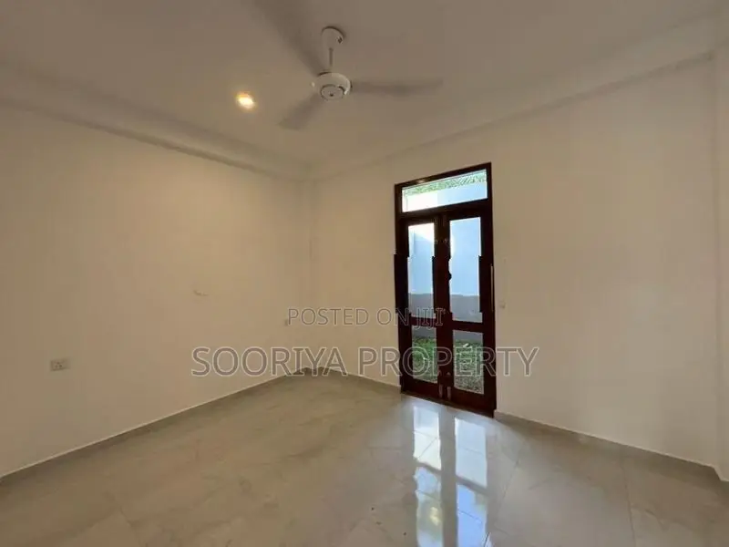 Superb Brand New House for Sale in Piliyandala
