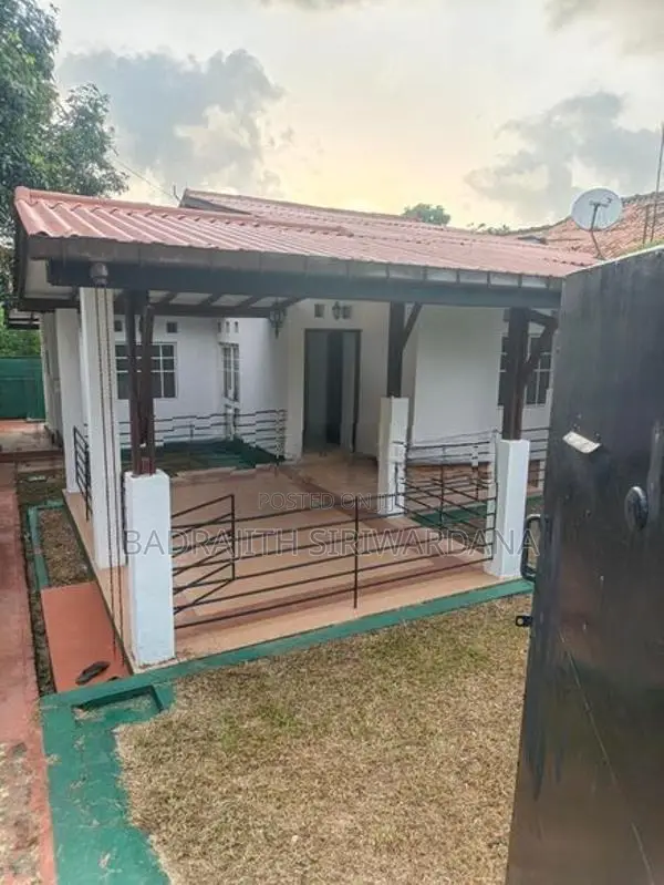 Malabe Single Story House for Rent