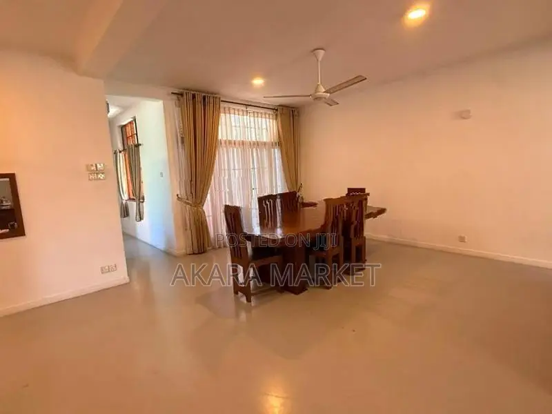 3000 Sq.ft - Furnished Private Apartment for Rent A54031 Colombo 6