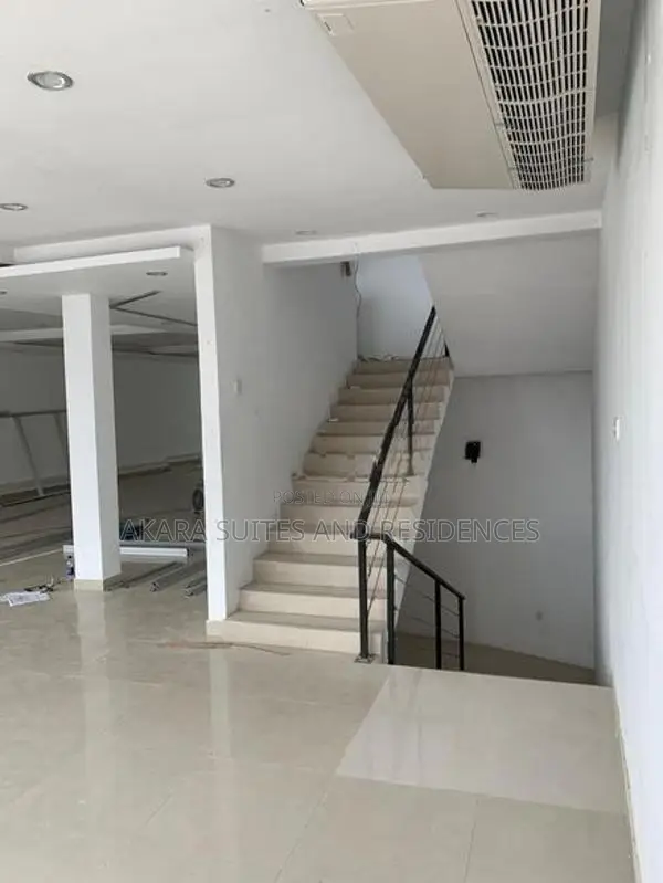 6000 Sq.ft - Commercial Building for Sale CP24843 Mount Lavinia