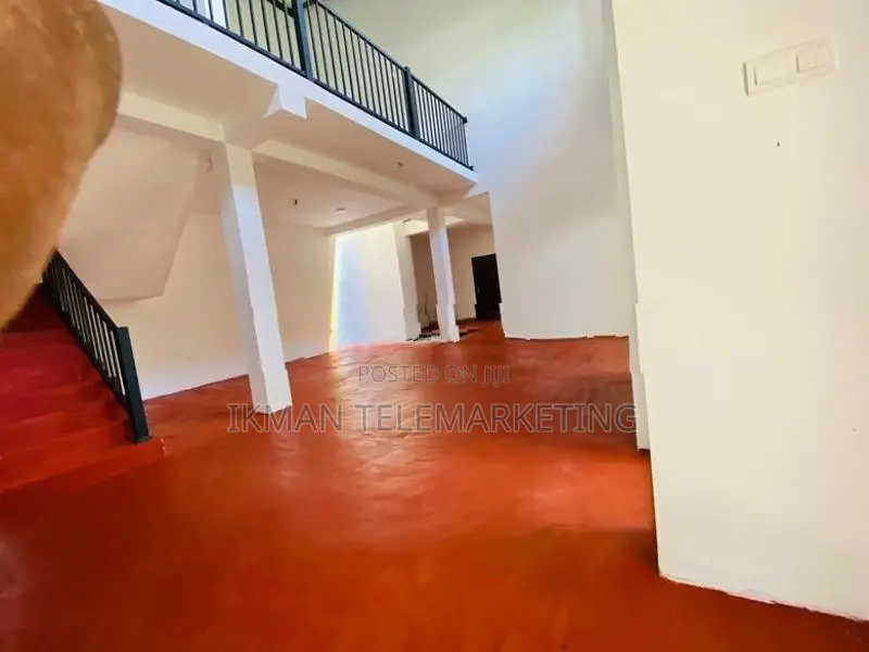 Three-Storey House for Sale – Hendala, Wattala