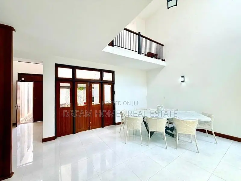 Architect-Designed 3-Storey House for Sale – Thalawathugoda