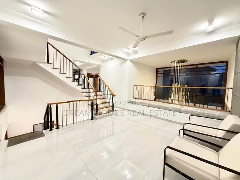 Fully Furnished Luxury House for Sale in Pannipitiya