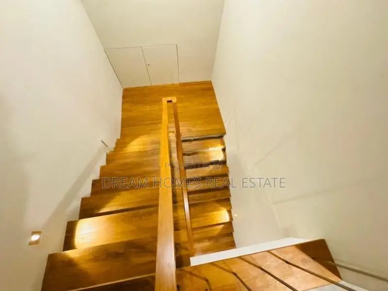 Architect Designed Luxury Home for Sale – Nugegoda