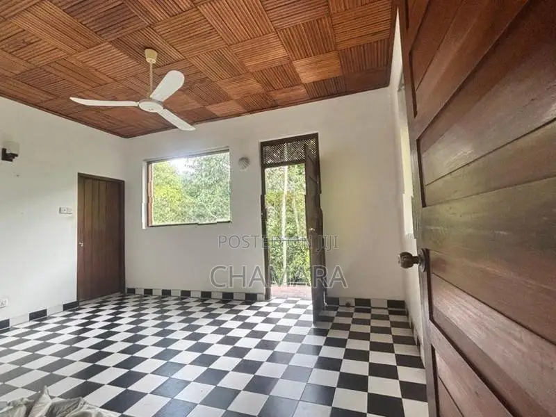 3 Bedroom House for Rent in Doolwala, Halloluwa
