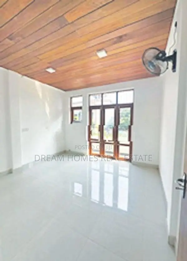 Modern 3-Story House with Rooftop for Sale – Nawala, Colombo