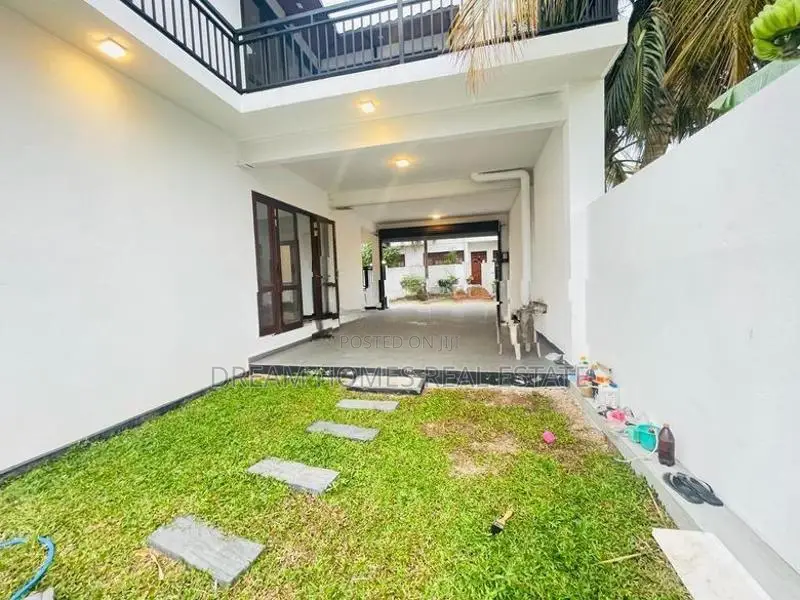 Brand New Luxury 5 Bedroom House for Sale-Mount lavinia