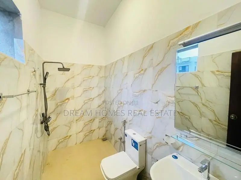 Brand New Luxury 5 Bedroom House for Sale-Mount lavinia