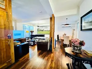3 Bedroom Luxury Home with Rooftop Pool – Colombo 7