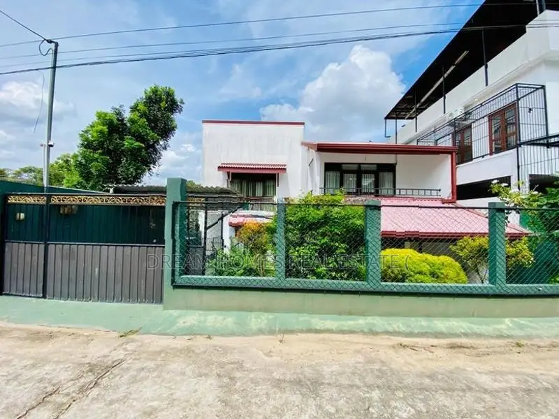 10 Perches House For Sale Near Malabe Town