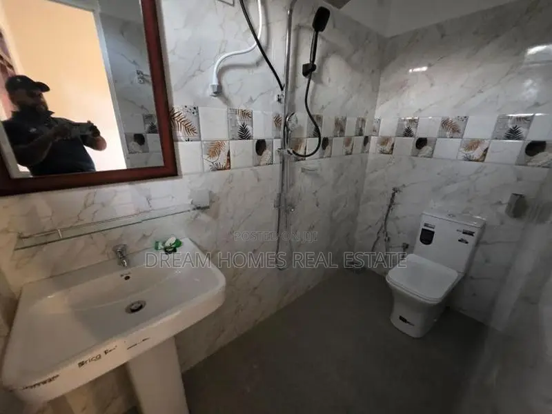 Brand New Architect Designed Home for Sale – Diyagama