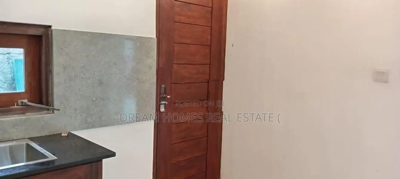 Newly Built Modern Home for Sale Near Athurugiriya
