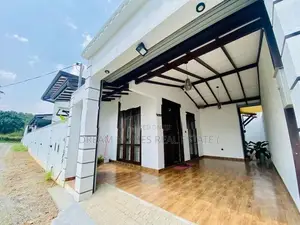 Move-In Ready Modern Home | 3 Bed Athurugiriya