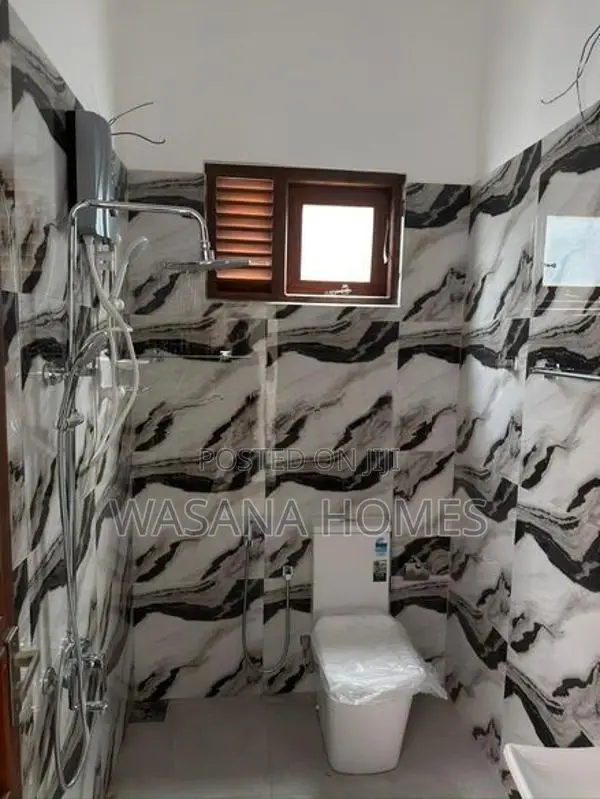 Neat House for Sale Piliyandala