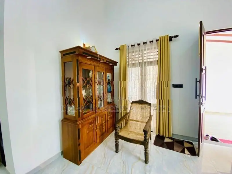 Move-In Ready Modern Home | 3 Bed Athurugiriya