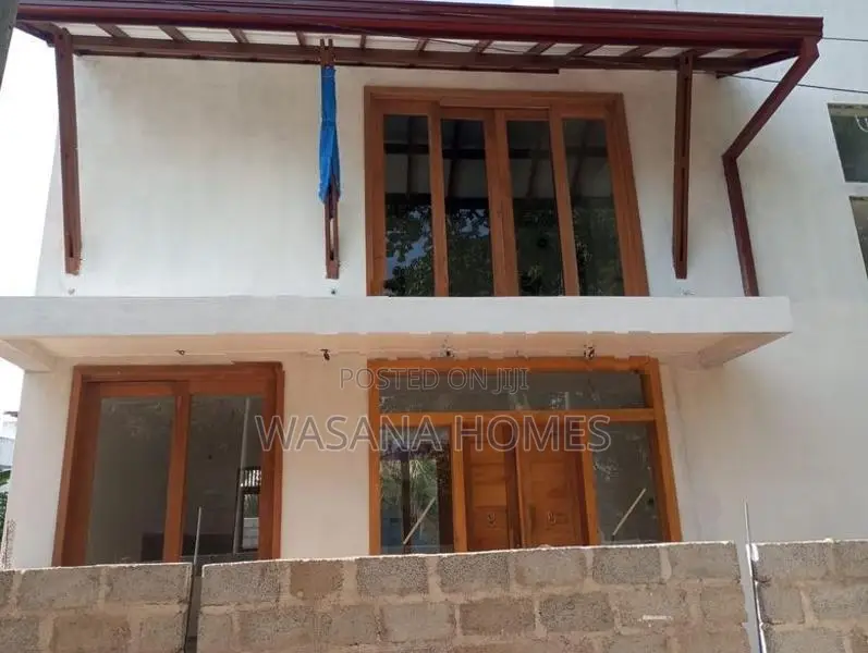 Neat House for sale Nugegoda