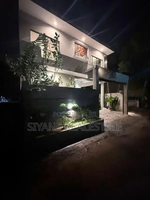 Beautiful Modern House for Sale in Nawala