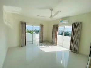 3 Bedrooms Brand New Luxury Apartment rent nugegoda Pelawatta road