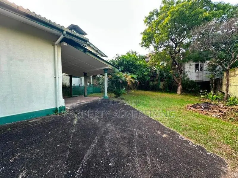 33 Perch House for Sale in Thalahena - Malabe