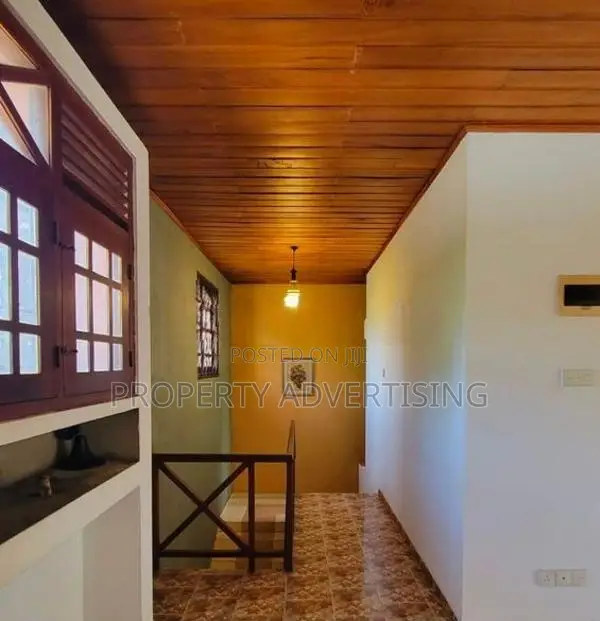 House for Sale in Gorakana