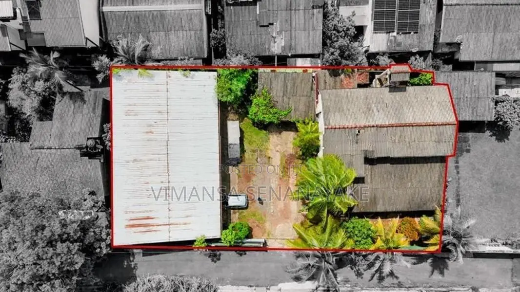 Land with House Office Complex for Sale in Malabe